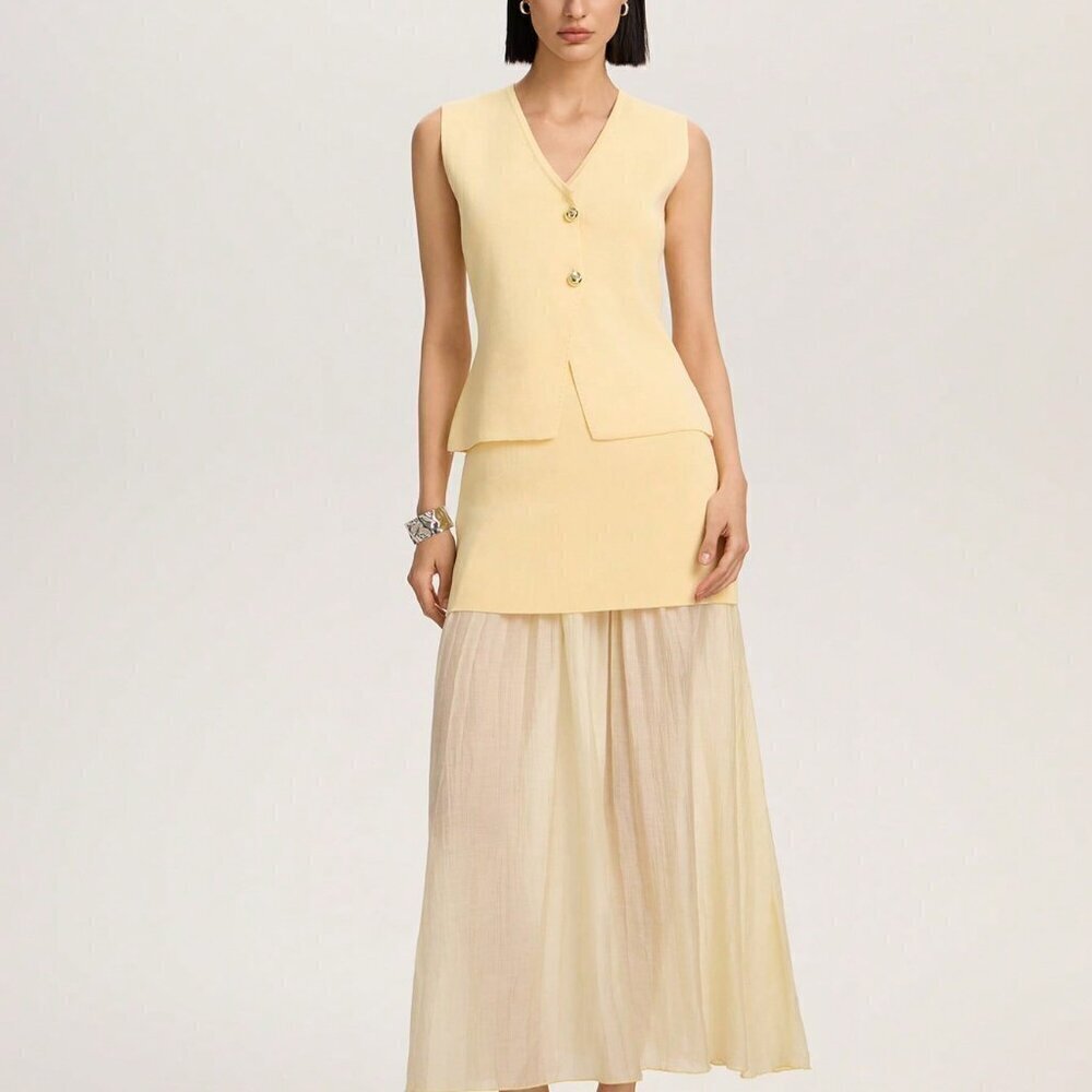 Yellow Elegant Womens V-Neck Sleeveless Top And Contrast Maxi Skirt Set